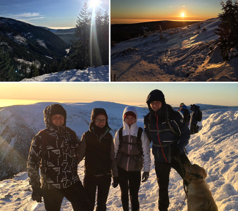 Koláž fotografií ze zimní zasněžené krajiny, na největší fotografii 4 osoby v zimním oblečení a pes.